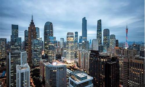 广州什么时候有7元的油价_广州油价调整时间表