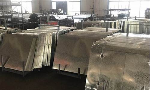 车厢钣金价格多少_车厢钣金修复多少钱