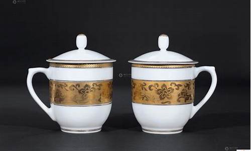 金属在瓷器上的划痕_瓷器工艺腐蚀金价
