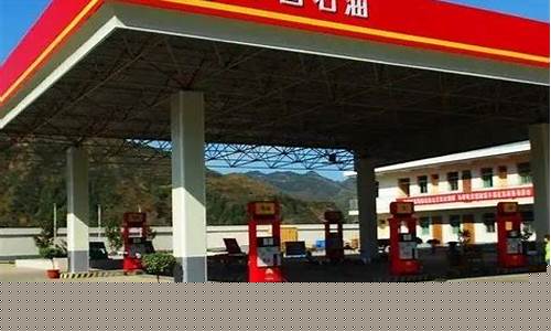宜宾油价今日24时下调_宜宾近期油价多少