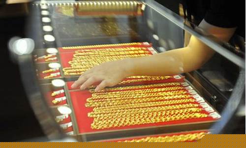 金价暴跌后怎么交易_金价跌了