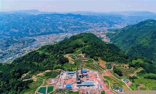 鄂尔多斯中石化今日油价_鄂尔多斯中石油加油价格表