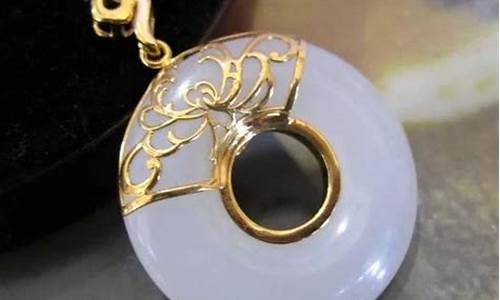 黑玉饰品_黑玉镶金价值大吗