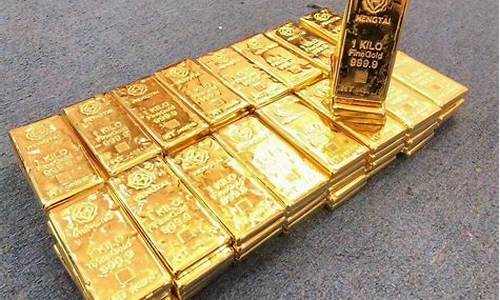 金价白拿破仑配什么_纯白拿破仑配银点出什么