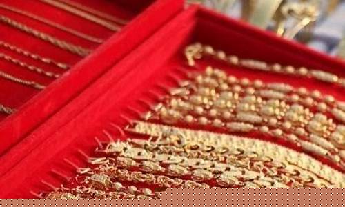 实体店金价和现货金价差多少_实体店金价什么掉