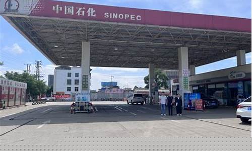 深圳与长安交界加油站油价_长安挨着深圳哪里