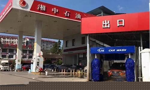 为啥村里油价便宜很多_为啥村里油价便宜