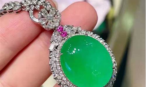 翡翠黄金项链价格_高品质翡翠项链金价