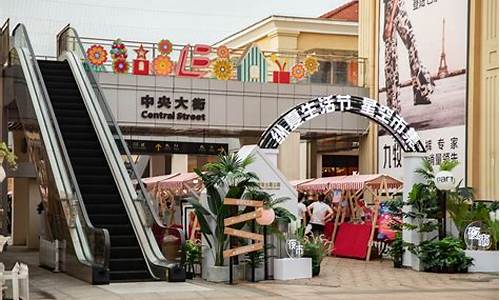 武汉周大福金融中心最新进展2020年_武汉奥莱周大福金价