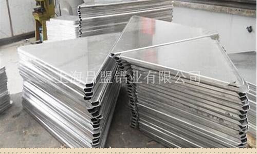 半成品铝合金价格_半成品铝多少钱一吨