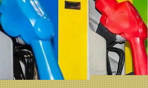 国际油价暴跌让俄罗斯经济面临生死攸关的财政危机_国际油价暴跌22