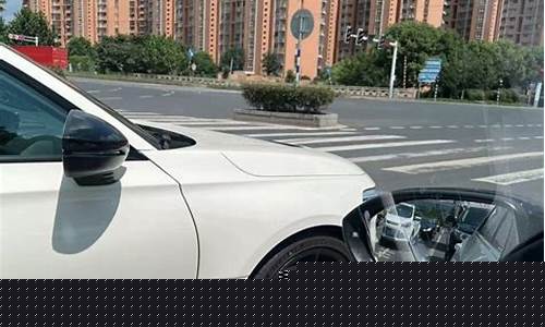 油价太高油门不敢踩_油价太高开不起车